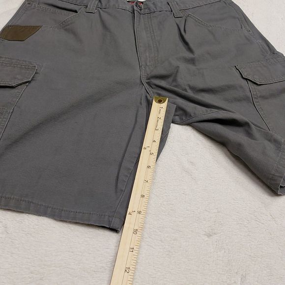 Wrangler Workwear Gray Ripstop Fabric Carpenter Cargo Shorts Men's Size 38 - Picture 4 of 7